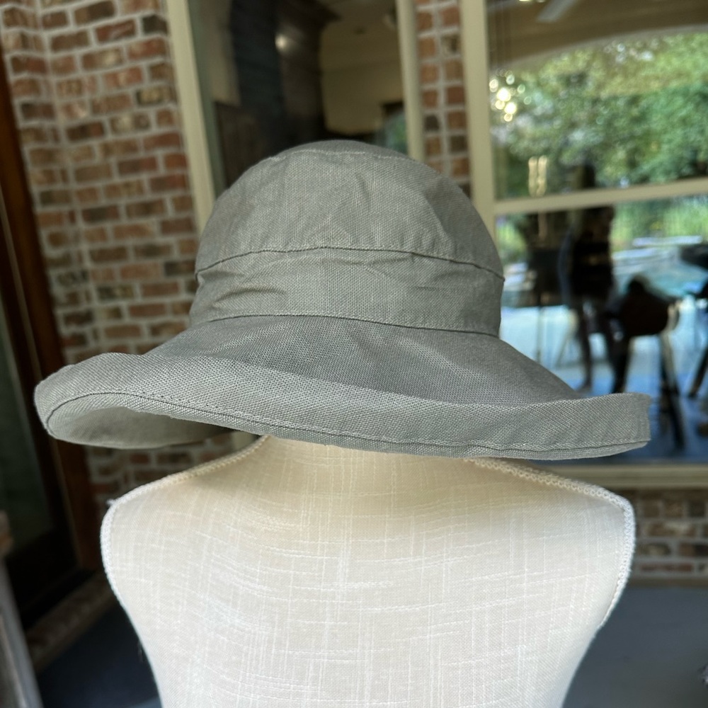 Grey Sun hat